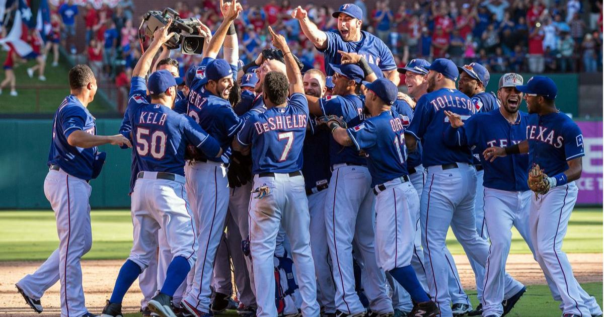 Win 4 Tickets to a Texas Rangers Baseball Game Free Sweepstakes